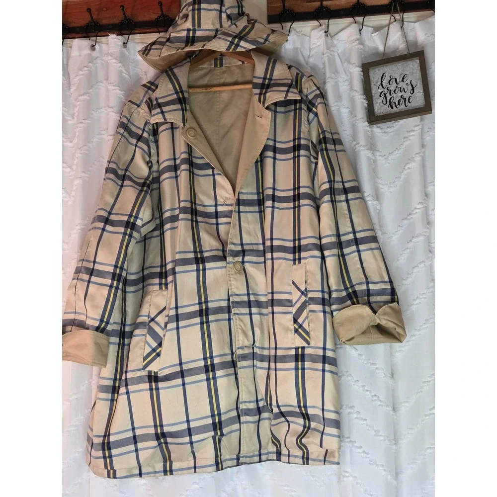 Brylane Woman Weather Solutions Beige Plaid Reversible Trench Coat Size 24W Hat - Picture 3 of 9